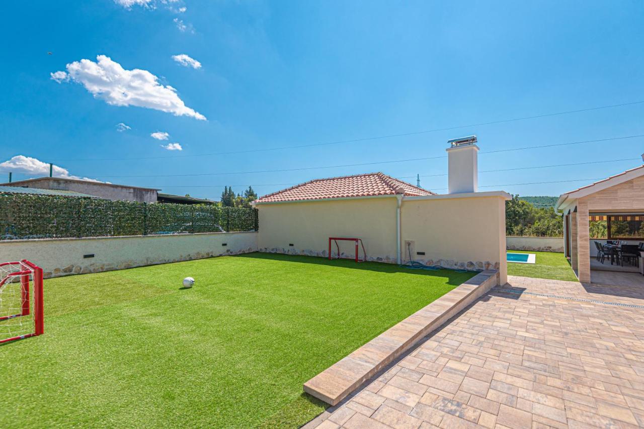 Vila Casa Del Sol Dubrava  Exteriér fotografie