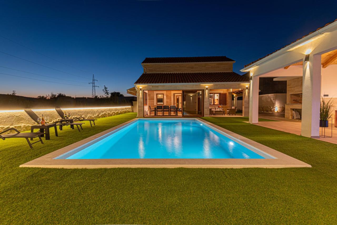 Vila Casa Del Sol Dubrava  Exteriér fotografie