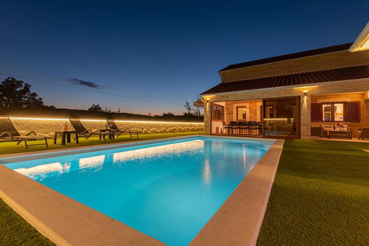 Vila Casa Del Sol Dubrava  Exteriér fotografie
