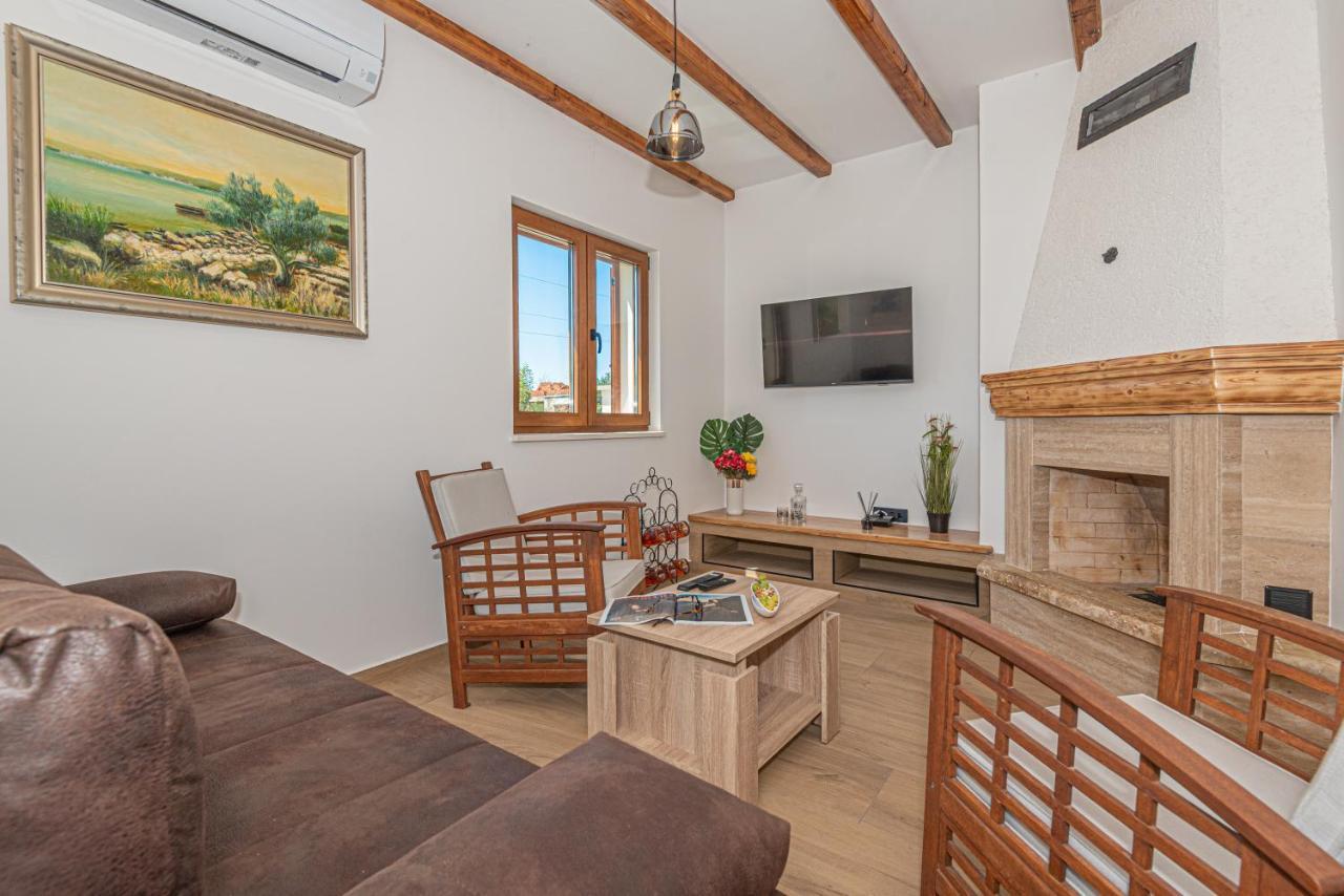 Vila Casa Del Sol Dubrava  Exteriér fotografie