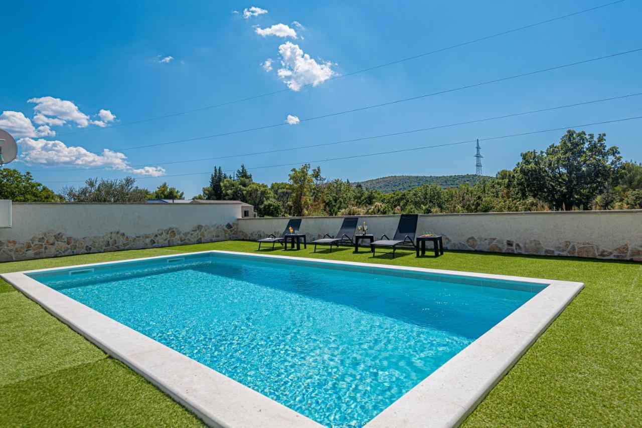 Vila Casa Del Sol Dubrava  Exteriér fotografie